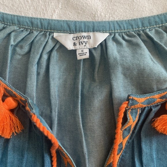 Lot of 4 NWT Cute Crown & Ivy Tops - Picture 3 of 16